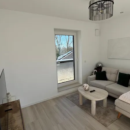 Neue Und Modische Im Duisburger Sueden