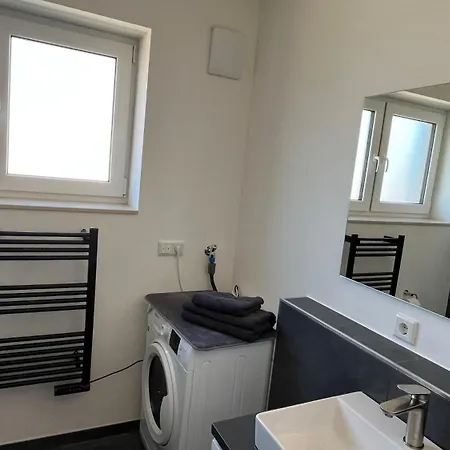 Neue Und Modische Im Duisburger Süden *