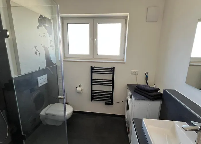 Apartment Neue Und Modische Im Duisburger Süden