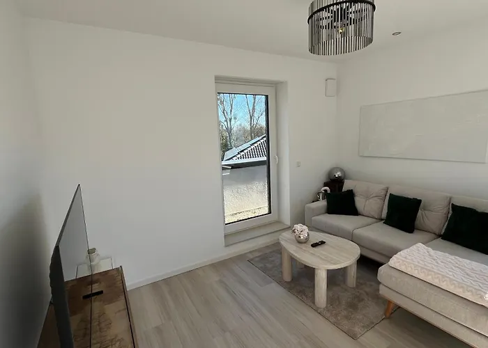 Neue Und Modische Im Duisburger Süden