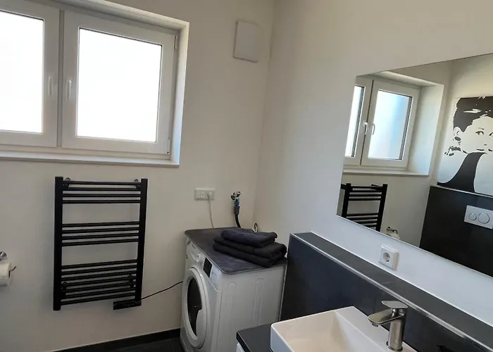 Neue Und Modische Im Duisburger Süden *